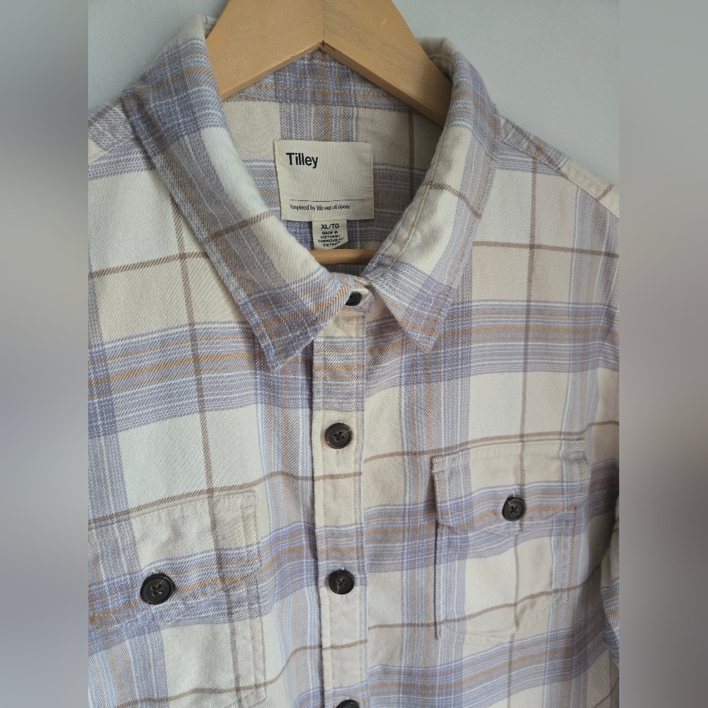 TILLEY  💯 Organic Cotton Plaid Button-Up Shirt - Picture 2 of 9